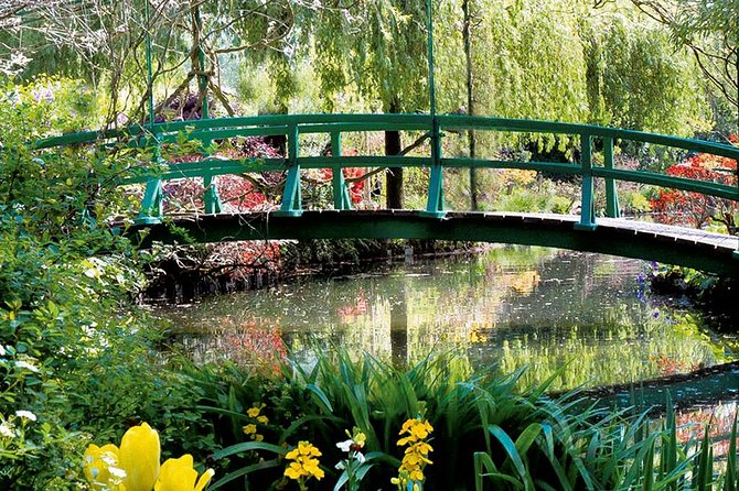 Giverny Private Half-Day Trip Including Claude Monet Gardens & House From Paris - Itinerary Overview