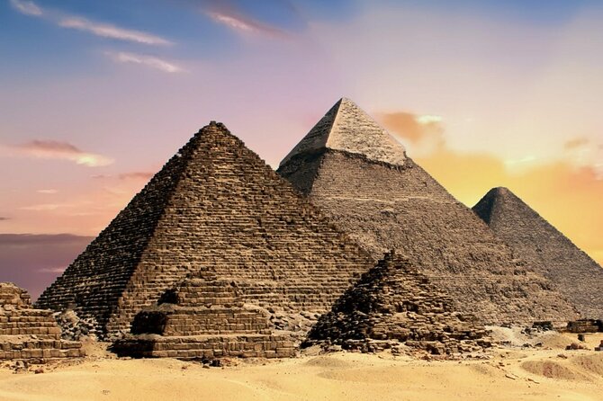 Giza Pyramids, Sakkara and Memphis Day Tour - Giza Pyramids Exploration