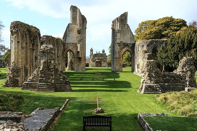 Glastonbury & Wells Cathedral Day Trip From Bath - Inclusions and Exclusions