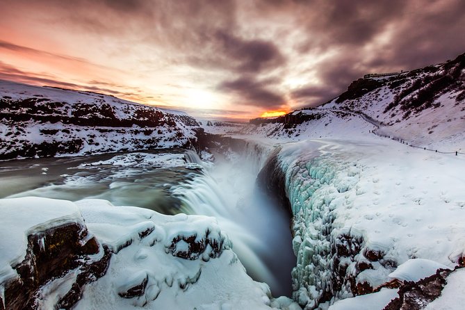 Golden Circle, Volcano Crater and Blue Lagoon Small-Group Tour - Meeting and Pickup Details