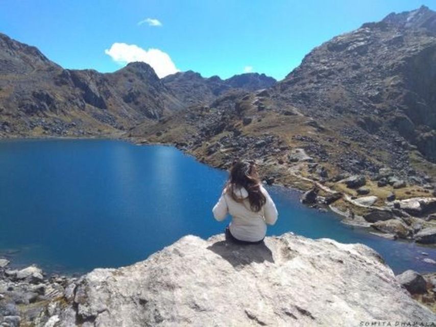 Gosaikunda Lake Trek in 6 Days - Day 2: Dhunche to Sing Gompa