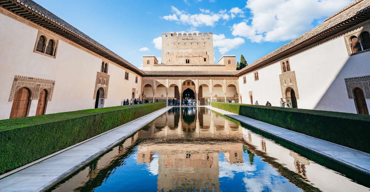 Granada: Alhambra Guided Tour With Nasrid Palaces & Gardens - Inclusions and Skip-the-Line Access