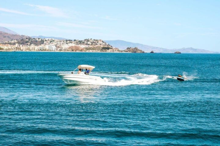 Granada: Speed Boat Ride - Experience Highlights