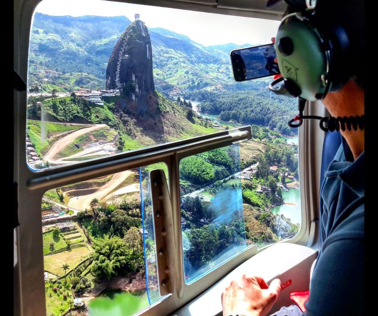 Guatapé: Helicopter Flight Over Peñol Rock - Accessibility and Group Size