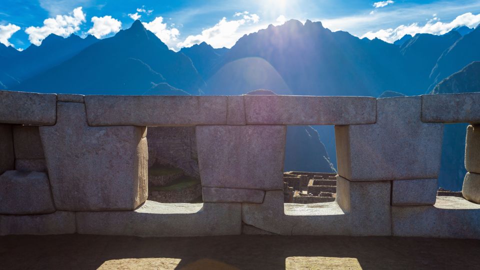 Guided Tour of Machupicchu: Private and Flexible 3 Hours - Experience Itinerary