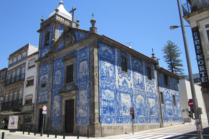 Guided Tour of Porto on the History of the Tile - Transportation Inclusions