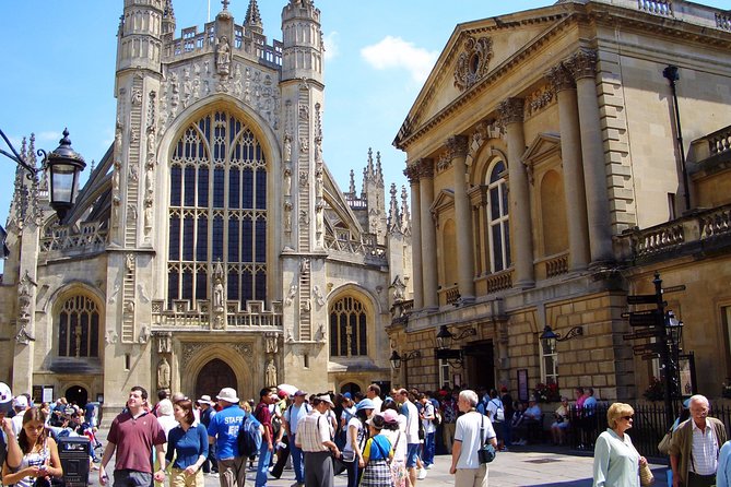Guided Tour to Bath & Stonehenge From Cambridge by Roots Travel. - Departure Point