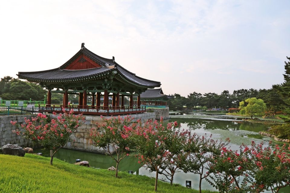 Gyeongju: UNESCO Heritage Tour Including Bulguksa Temple - Booking Details
