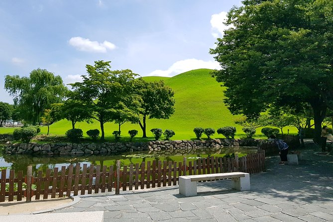 Gyeongju UNESCO World Heritage Sites and History Full-Day Tour With Lunch - Itinerary Highlights