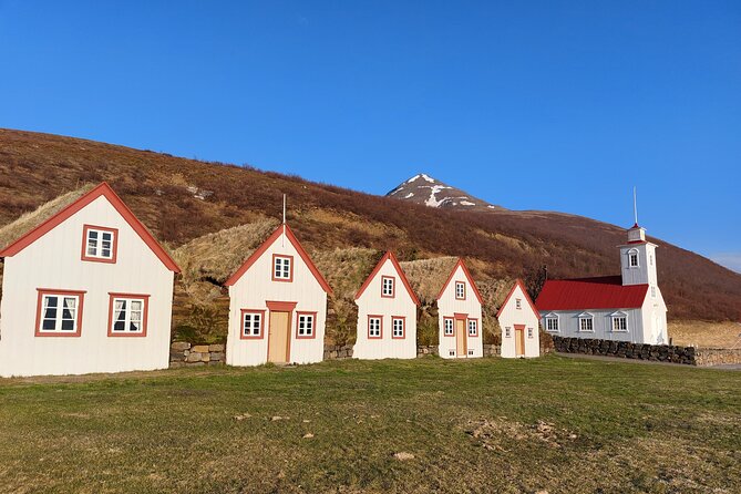 Half-Day Combo Tour to Goðafoss, Laufas and The Christmas House - Goðafoss Waterfall