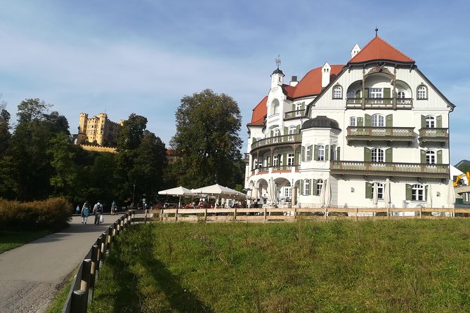 Half Day- From Fussen to Neuschwansteincastle & Linderhof Castle - Tour Highlights