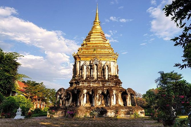 Half Day Old Town Chiang Mai Temple & City Private Tour (Minimum 2 Pax) - Minimum Pax Requirement