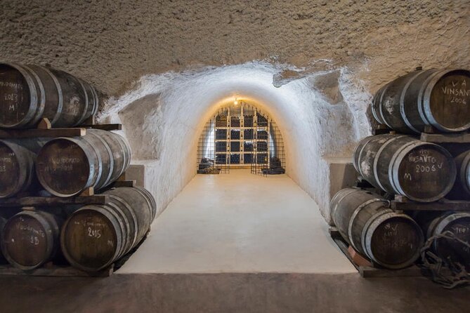 Half Day Private Wine Tasting Tour in Thira - Itinerary Details