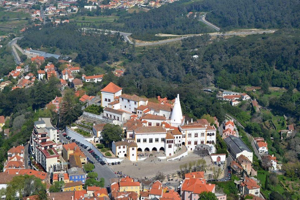 Half Day Shared Tour to Sintra With Licensed Guide - Highlights of the Tour