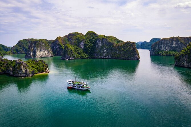 Halong Bay and Lan Ha Bay 2 Days 1 Night With Sunlight Premium - Premium Service Inclusions