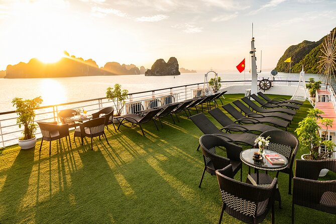 Halong Bay Luxury Cruise Day Trip: Buffet Lunch & Limousine Bus - Tour Highlights