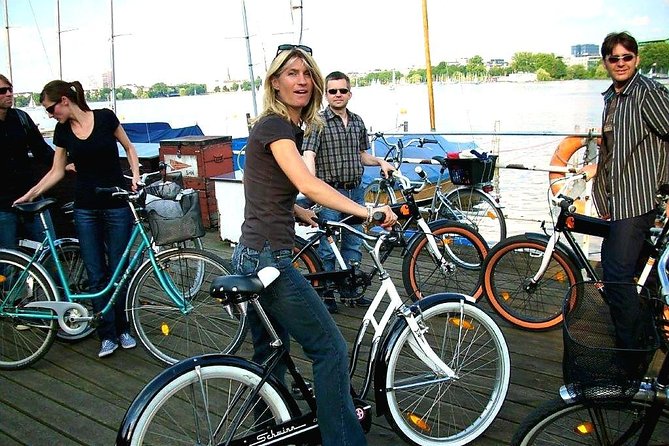 Hamburg Guided Bike Tour: Tradition and Modernity, Elbphilharmonie (min.4)   - Guide Expertise and Insights