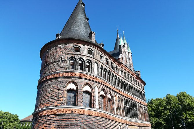 Hamburg Shore Excursion - Driver Guide Tour - Operational Hours