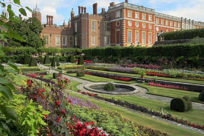 Hampton Court Palace Private Tour - Secrets of Henry VIII - Logistics and Travel