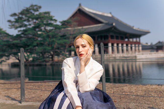 Hanbok Private Photo Tour at Gyeongbokgung Palace - Hanbok Rental and Styling Options