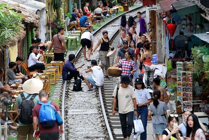 Hanoi City Half Day Private Tour: Hidden Corners & Train Street - Hidden Corners Exploration