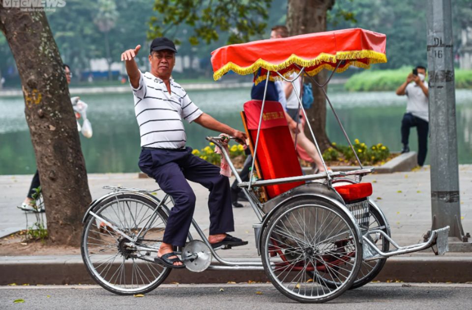 Hanoi Full Day - The Capital Known For Its Peaceful Beauty - Tranquil Pagoda Visits