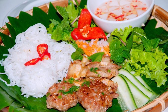 Hanoi Street Food: Small Group Walking Tour With Real Foodie - Booking Information