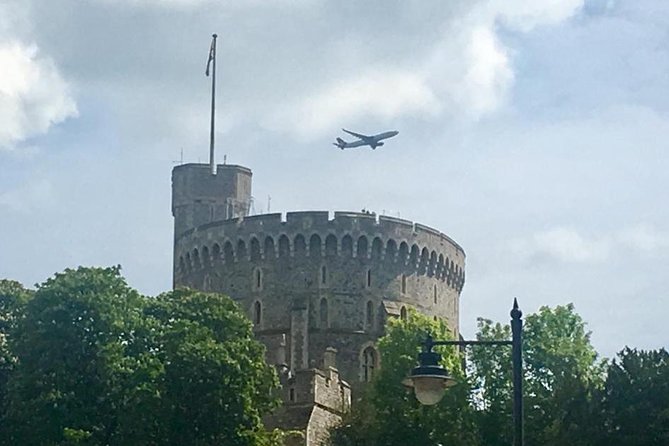 Heathrow Airport Arrival To London Via Windsor Castle - Overview and Transportation Options