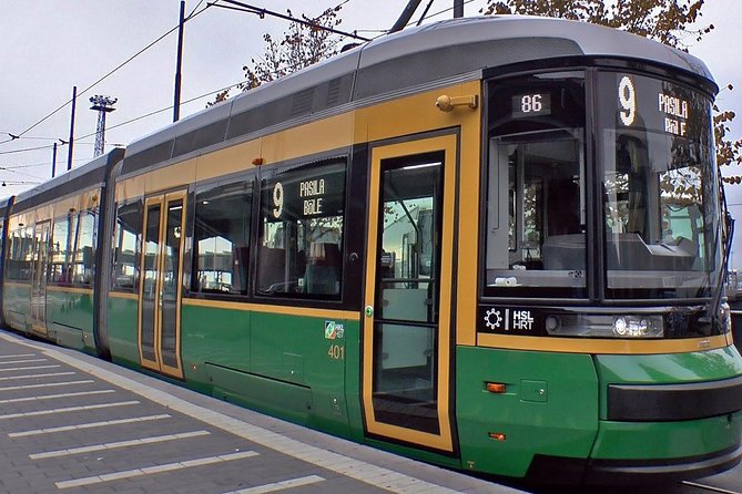 Helsinki Highlights Tour By Tram And Walking - Cultural Experience at Esplanadi Park