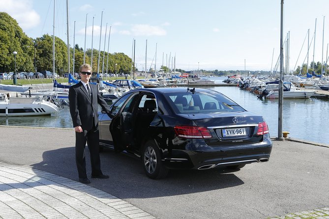 Helsinki Private Arrival Airport Transfer - Vehicle and Transfer Expectations