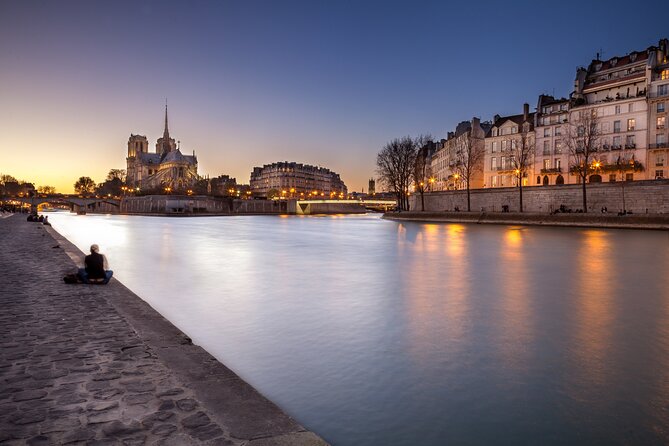 Hidden Legends of Paris Walking Tour - Secret Legends Revealed