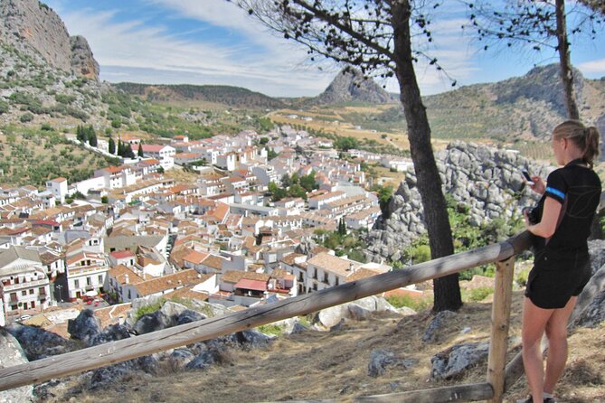 Hiking - Montejaque to Ronda - 11km Moderate - Scenic Views
