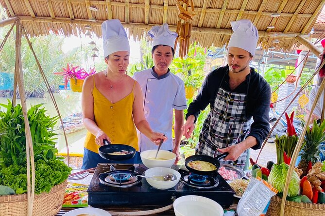 Hoi An Basket Boat, Lantern Making And Cooking Class Tour - Lantern Making Activity