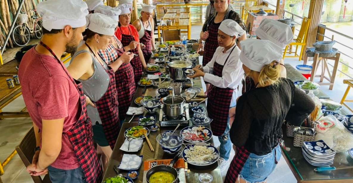 Hoi An: Bay Mau Cooking Class W Optional Market &Basket Trip - Experience Highlights