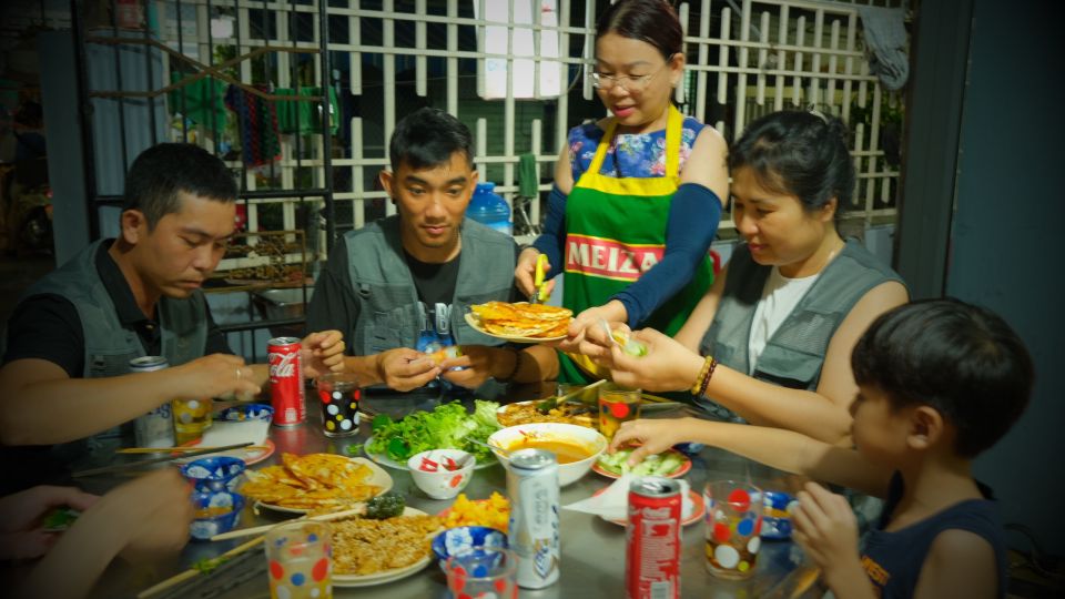Hoi An: Evening Food Culture Tour by Vespa - Experience Highlights