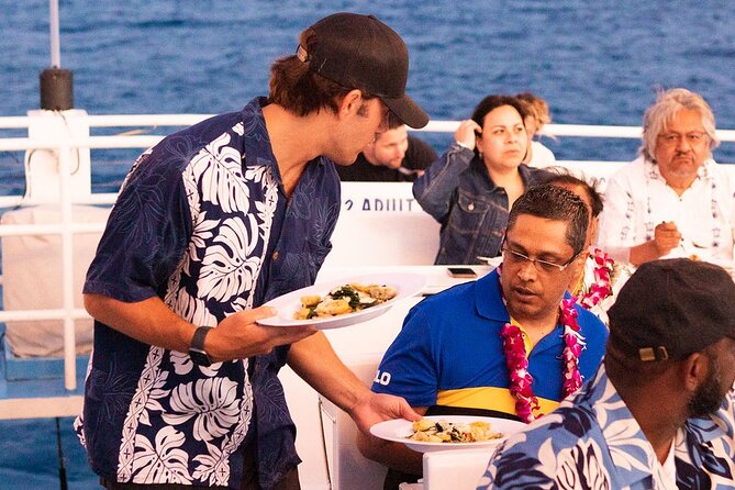 Honolulu Sunset & Fireworks Dinner Cruise - Logistics