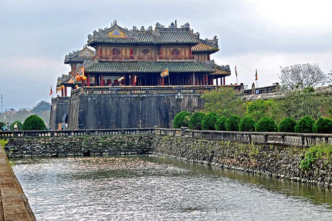 Hue Full Day Guided Tour With 5 Must See Places in Hue - Tu Duc Tomb Visit