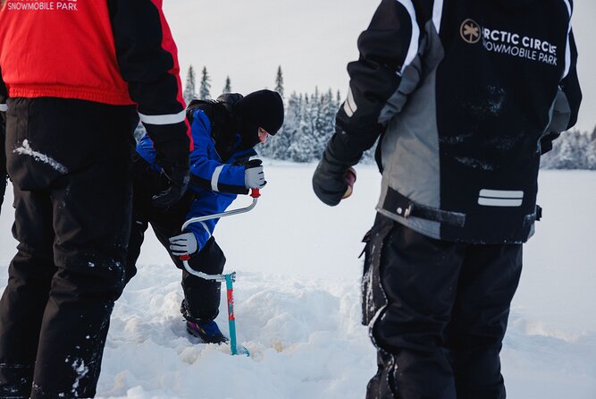 Ice Fishing Experience in Rovaniemi - Equipment Needed