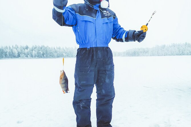 Ice Fishing Like a Finn, Apukka Adventures Rovaniemi - Ice Fishing Techniques