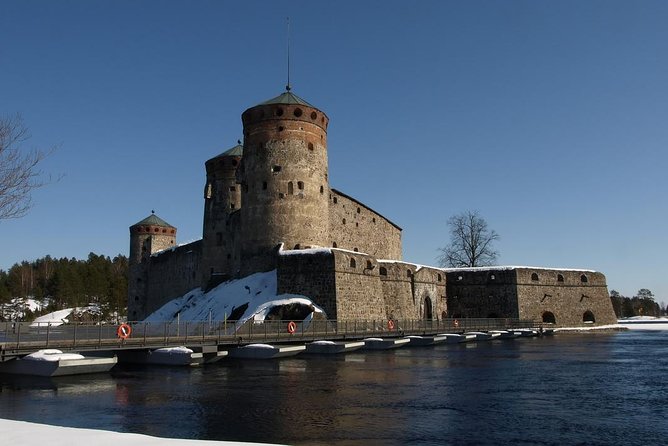 Ice-Floating Experience by Olavinlinna Castle in Savonlinna - Equipment and Attire Information