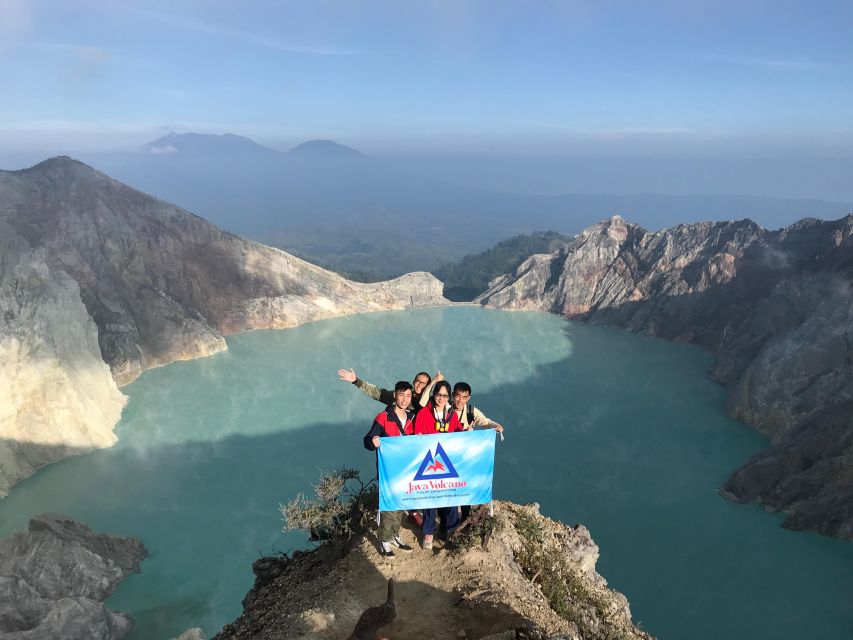 Ijen Crater Adventure, and Breathtaking Views in One Day - Pickup Information