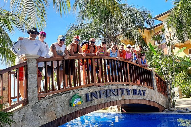 Inclusive Resort in Honduras  - Roatan - Meeting and Pickup Information