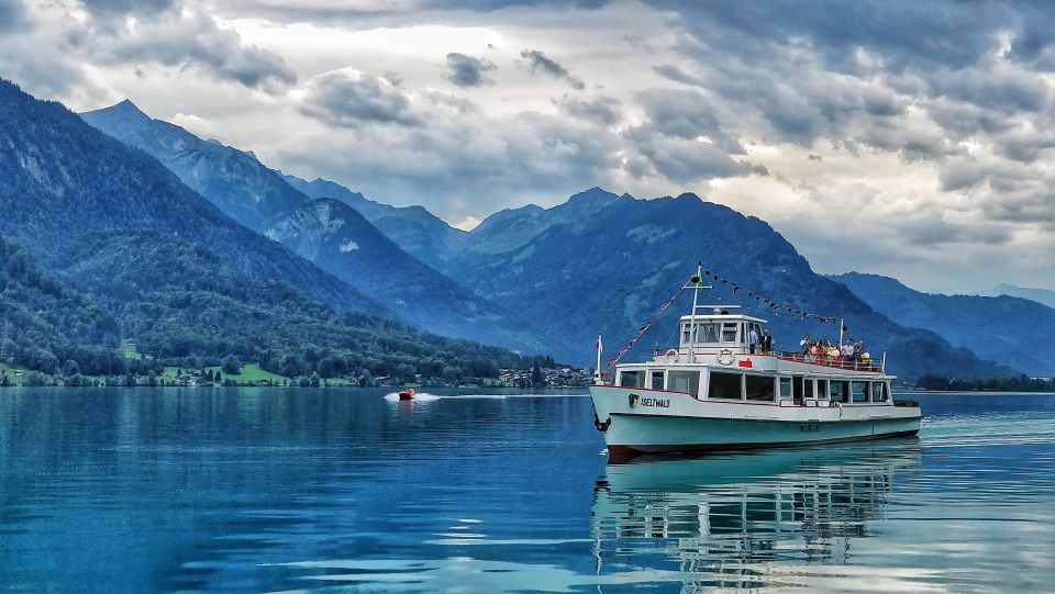 Interlaken: Capture the Most Photogenic Spots With a Local - Experience Highlights