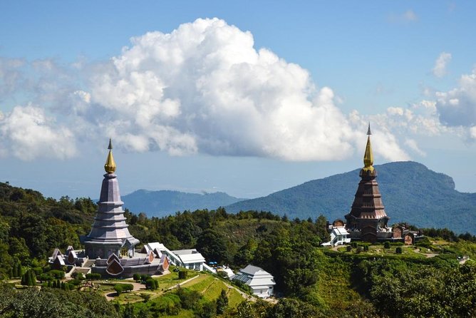 Inthanon Day Trip From Chiang Mai With Lunch - Group or Private - Pickup and Transportation Details