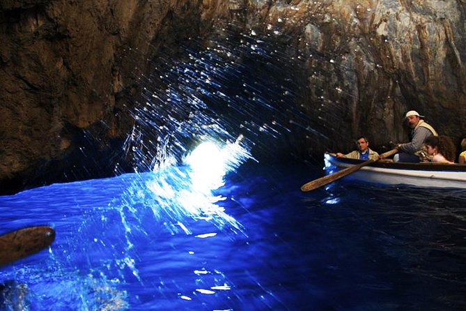 Island Tour With Stop by Blue Grotto (Yellow Line) - Blue Grotto Stop Details