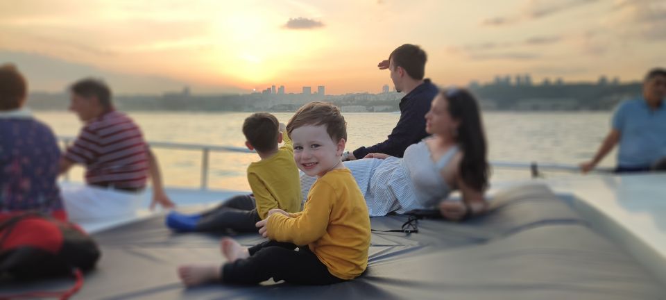 Istanbul: Bosphorus Sunset Cruise on Yacht With Live Guide - Highlights of the Activity