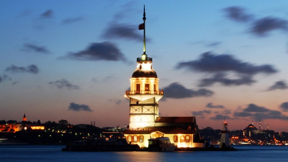 Istanbul Scenic Half-Day Bosphorus Cruise - Experience Highlights