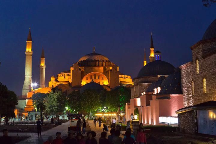Istanbul-St Sophia,Blue Mosque,Hippodrome Guided Tour - Logistics and Requirements