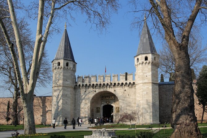 Istanbul: Topkapi Palace Guided Tour and Skip The Line - Palace Features