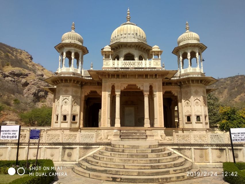 Jaipur: Private Full-Day City Tour of With Guide and Pickup - Full Description